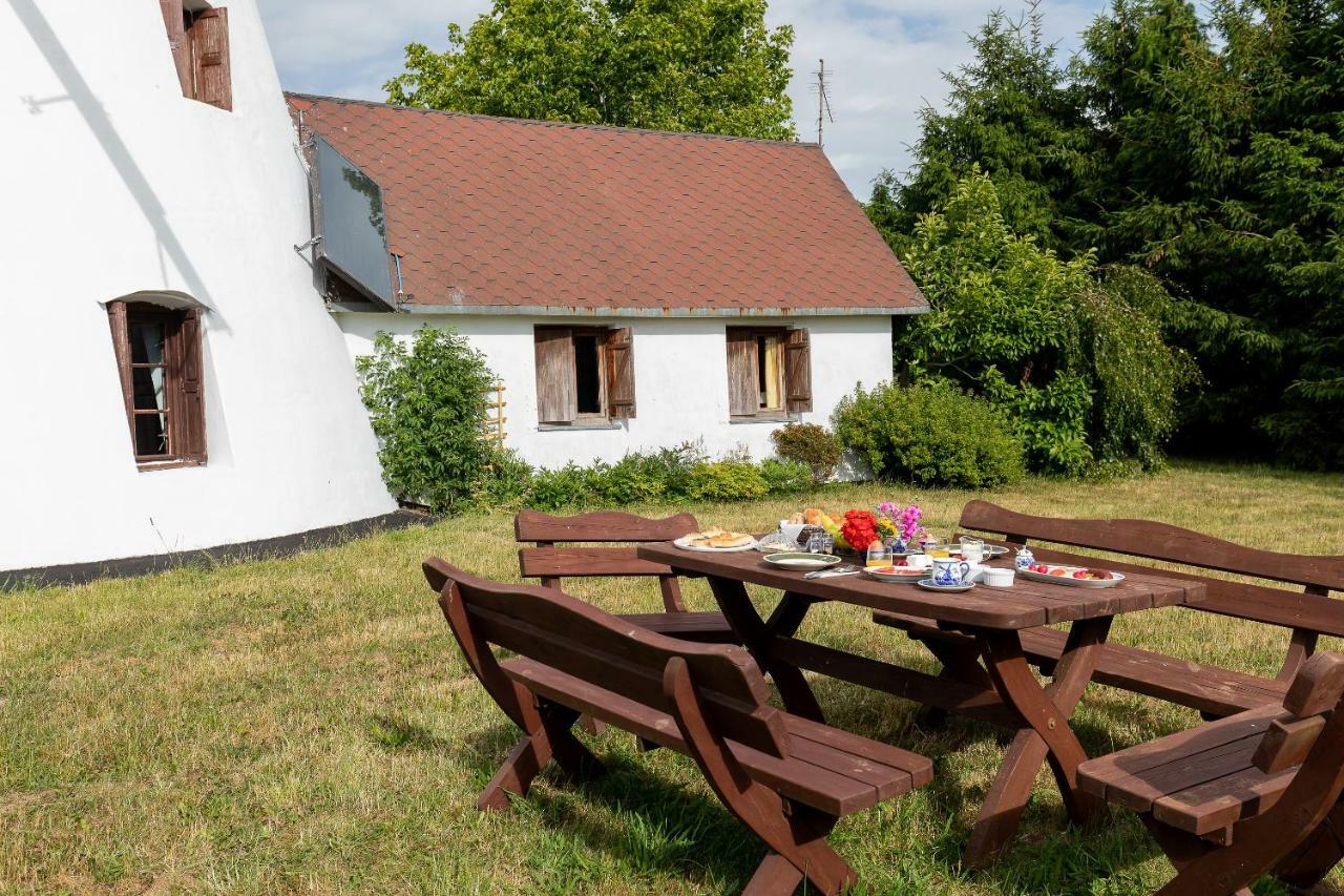 Windmill Vacation Home In Ledzin Near Baltic Sea Ниешорце Екстериор снимка